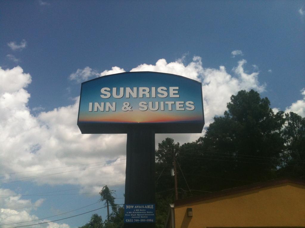 Sunrise Inn Rom Eksteriør billede